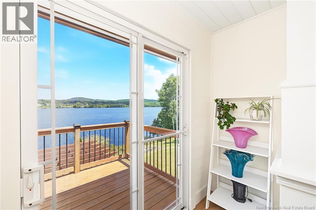11 Ritchie Road - 32