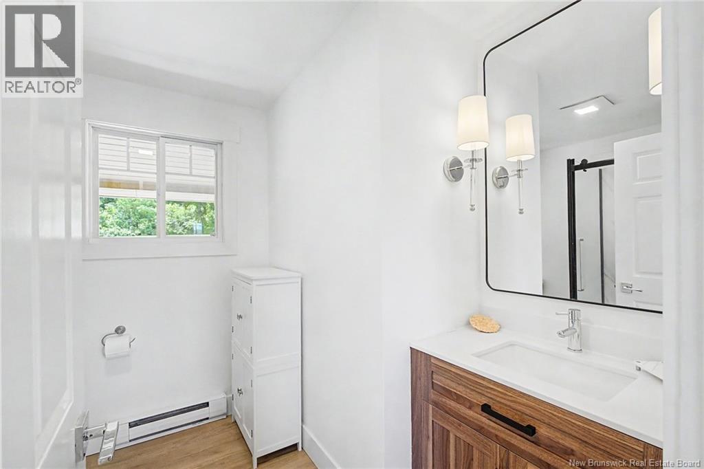 11 Ritchie Road - Image 35
