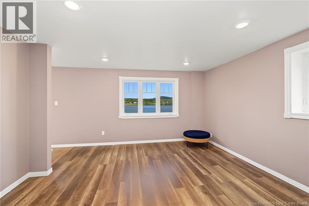 11 Ritchie Road - Image 39