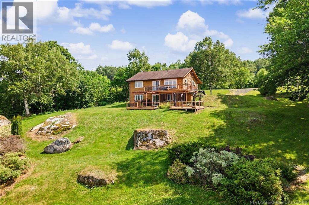 11 Ritchie Road - 50