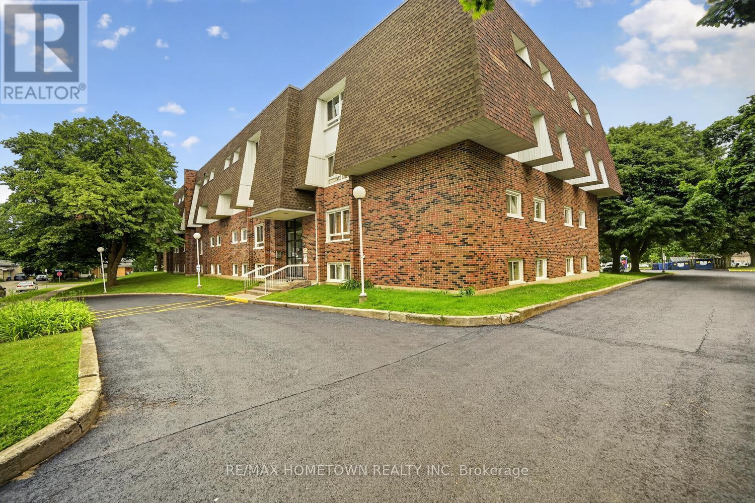 #G1 815 KYLE COURT - Image 3