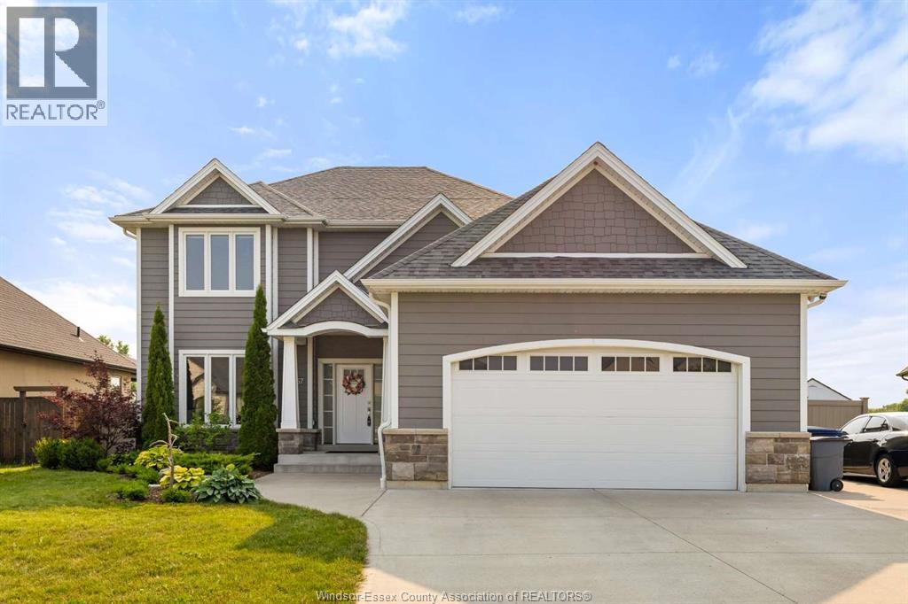 557 CHATEAU AVENUE - 1