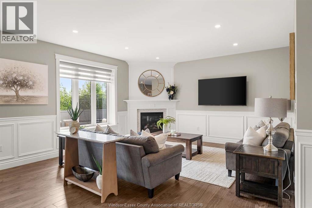 557 CHATEAU AVENUE - 14