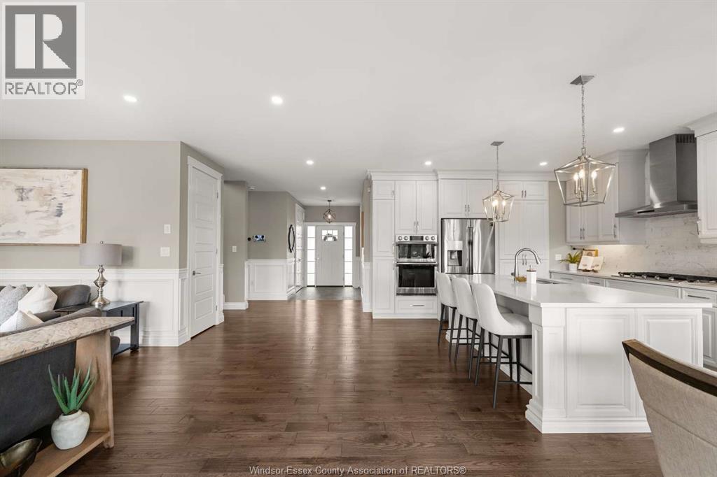 557 CHATEAU AVENUE - 17