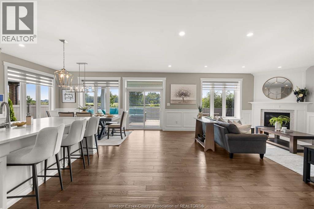 557 CHATEAU AVENUE - 18