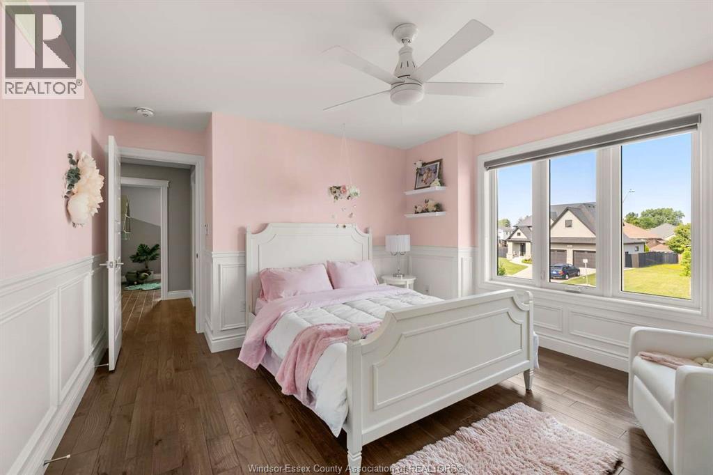 557 CHATEAU AVENUE - 29