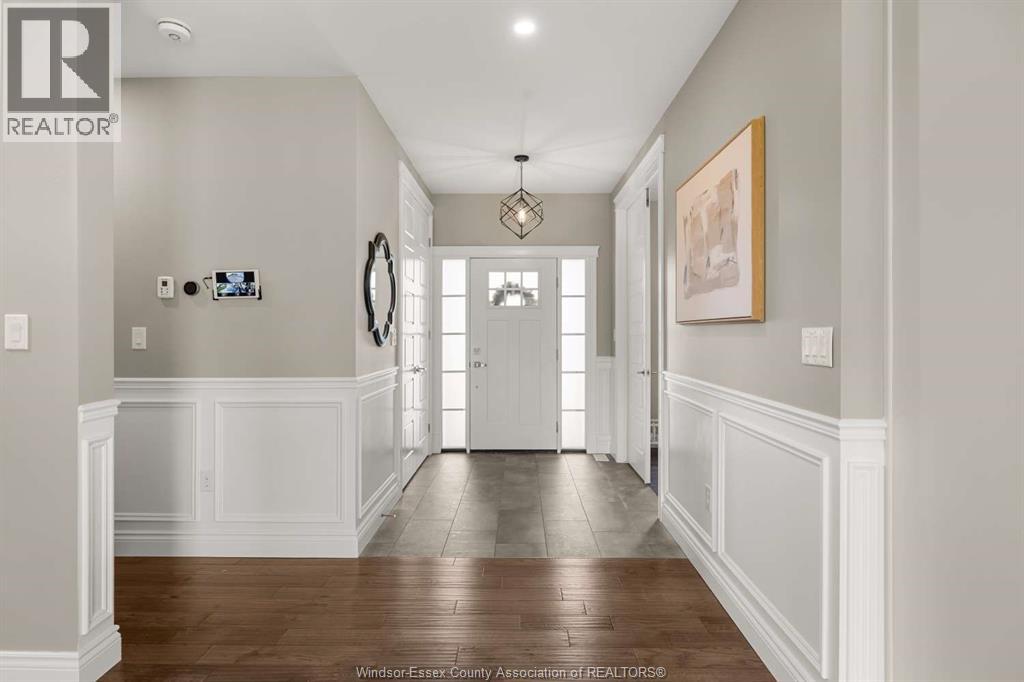 557 CHATEAU AVENUE - 3