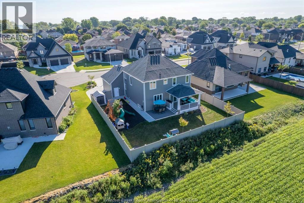 557 CHATEAU AVENUE - 42
