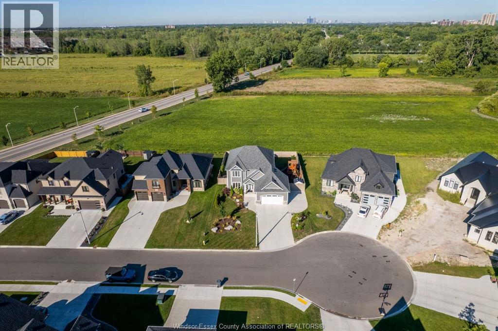 557 CHATEAU AVENUE - 48