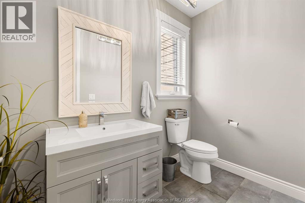 557 CHATEAU AVENUE - 6