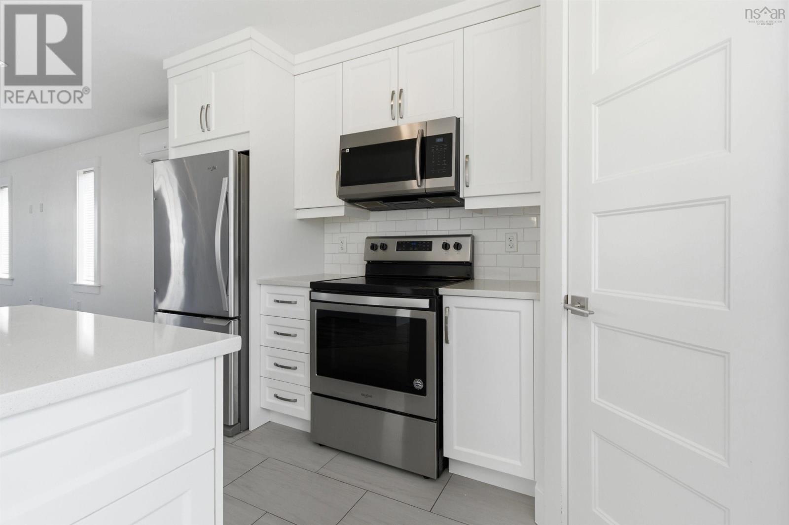 129 Executive Drive - 10