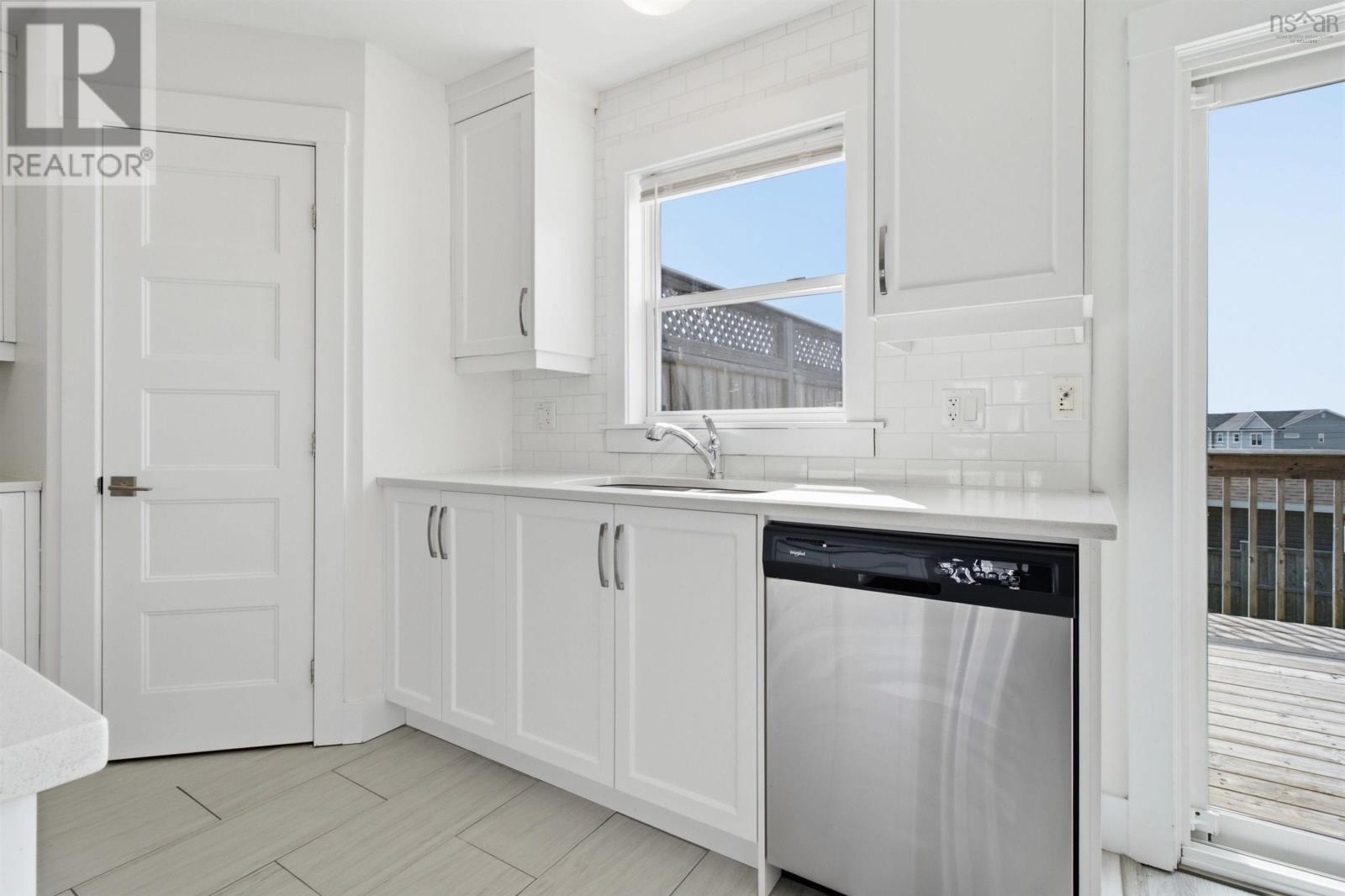 129 Executive Drive - 9