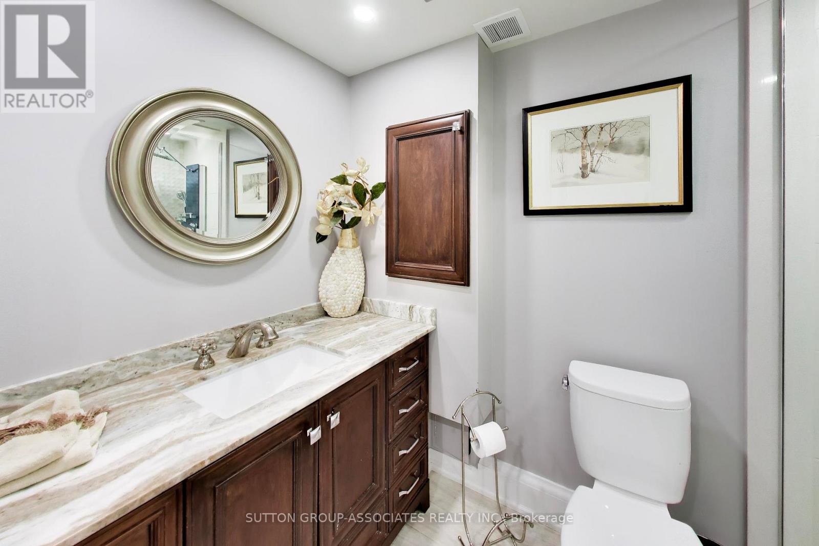 #204 75 WYNFORD HTS CRESCENT - 17