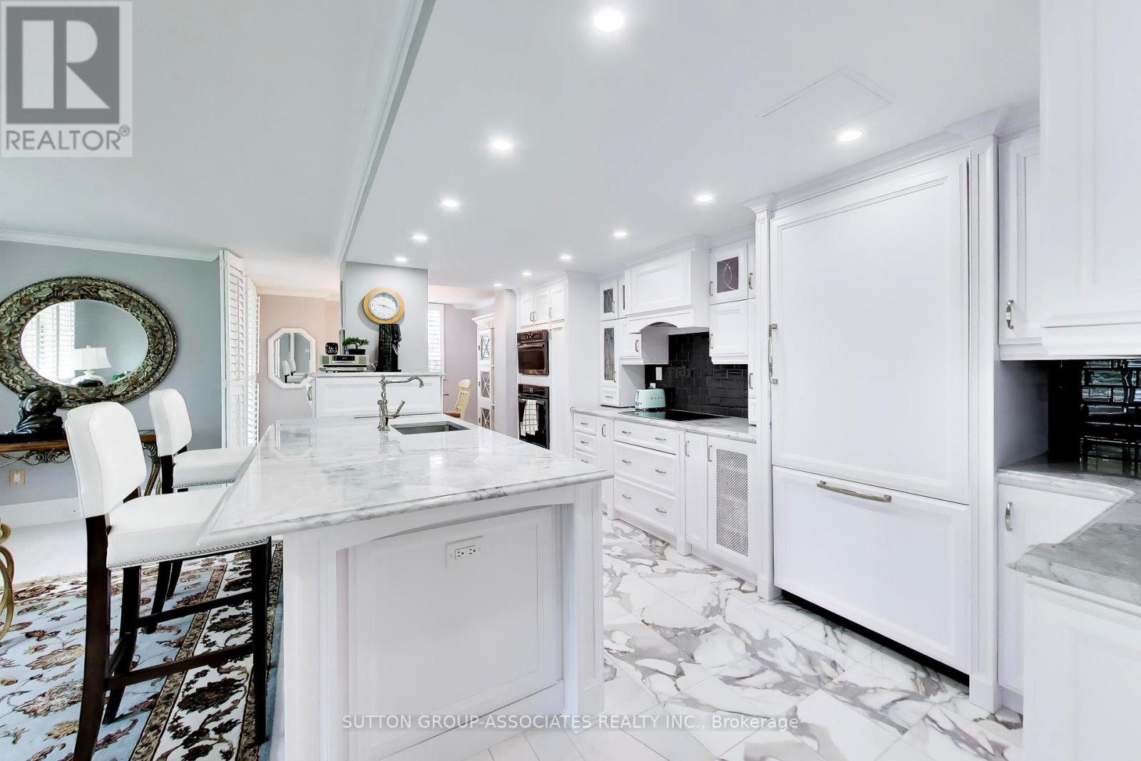 #204 75 WYNFORD HTS CRESCENT - 4
