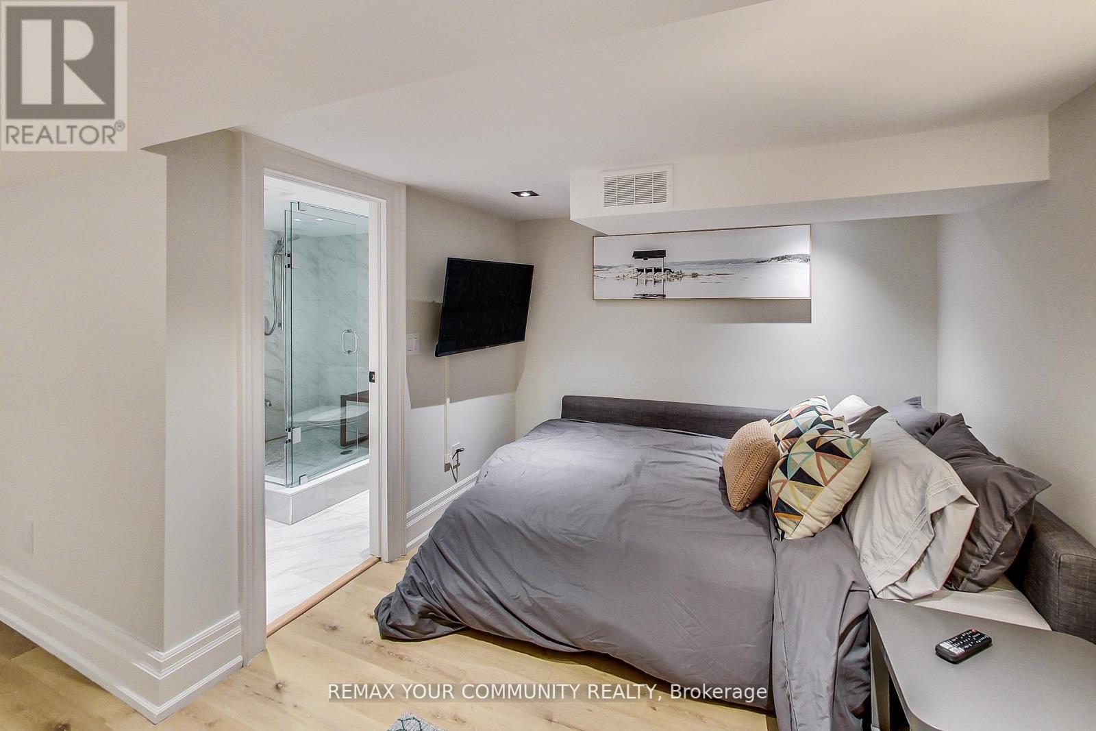 47 SOUDAN AVENUE - 31