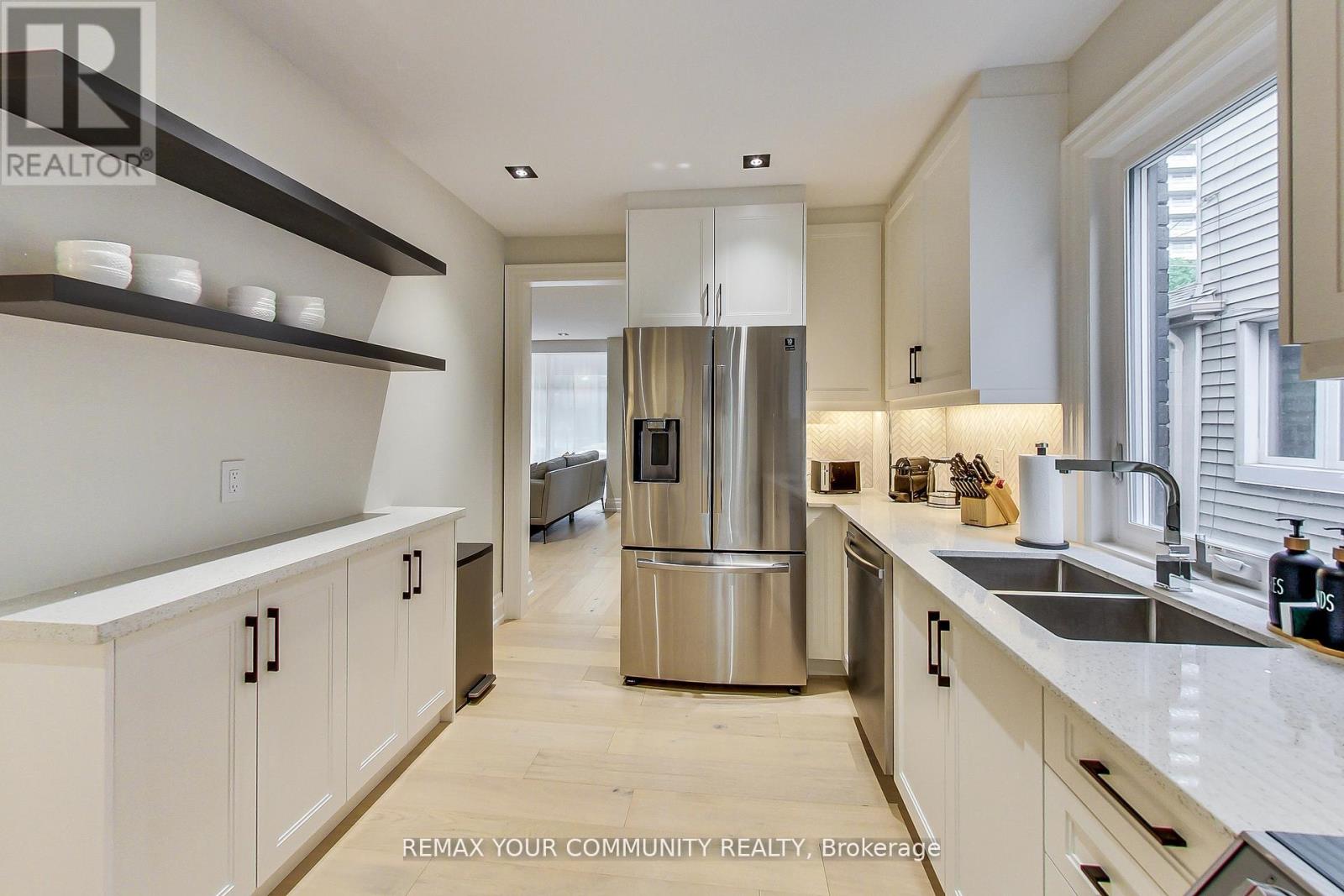 47 SOUDAN AVENUE - 8