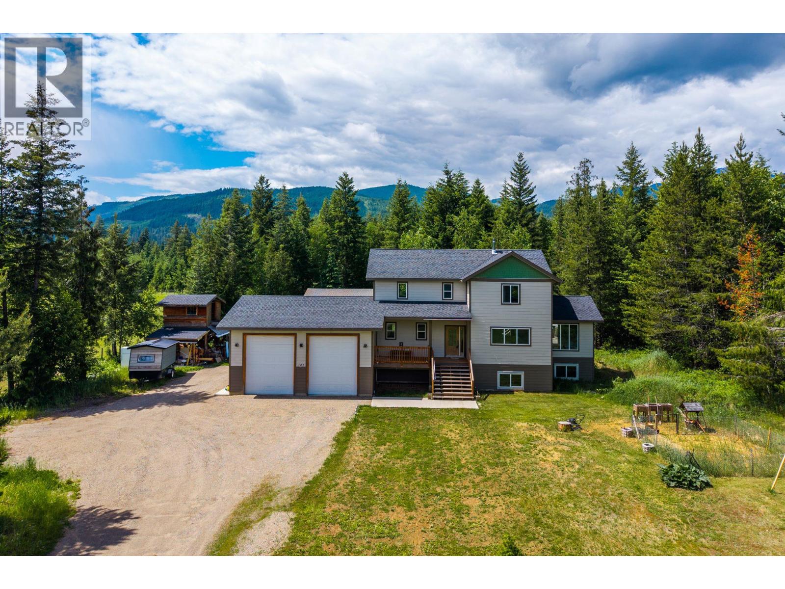 141 Wadlegger Road - 2