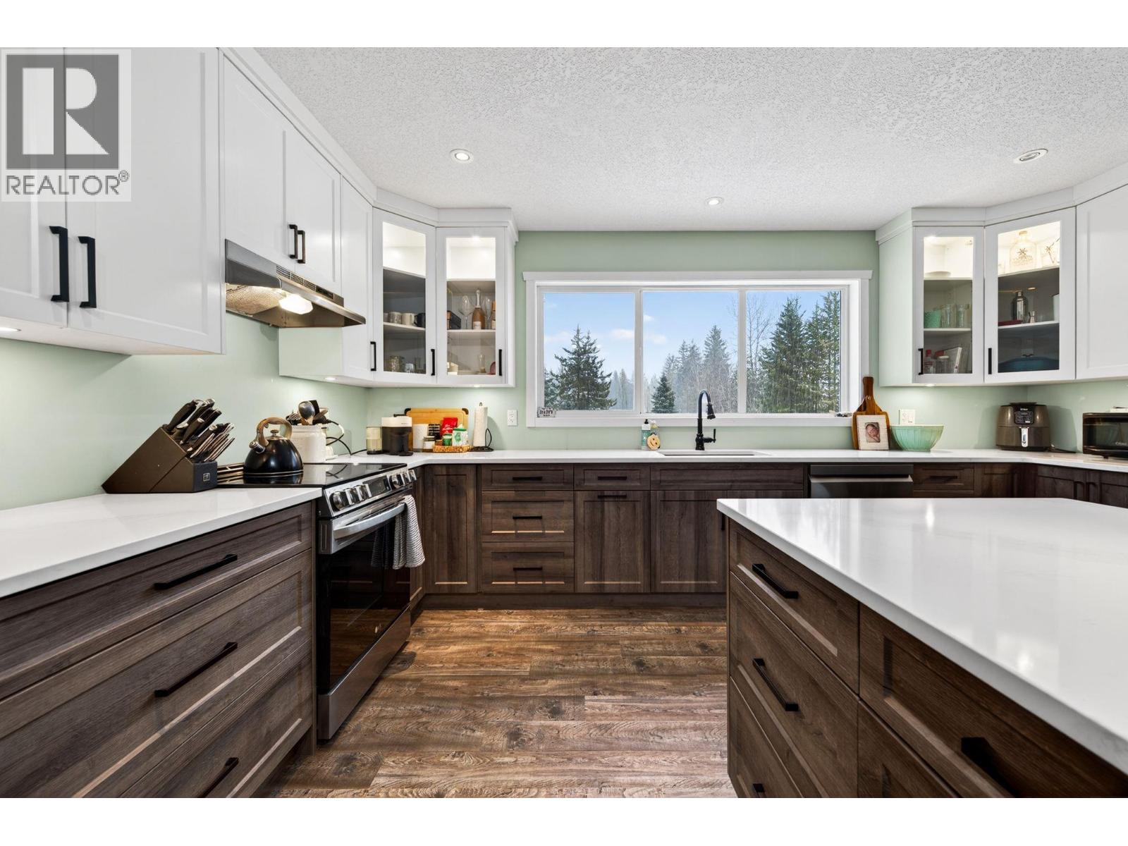 141 Wadlegger Road - 14
