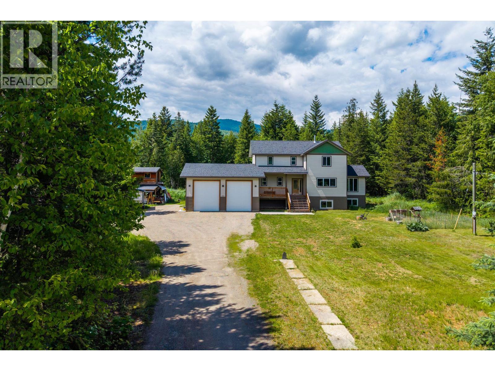 141 Wadlegger Road - 1