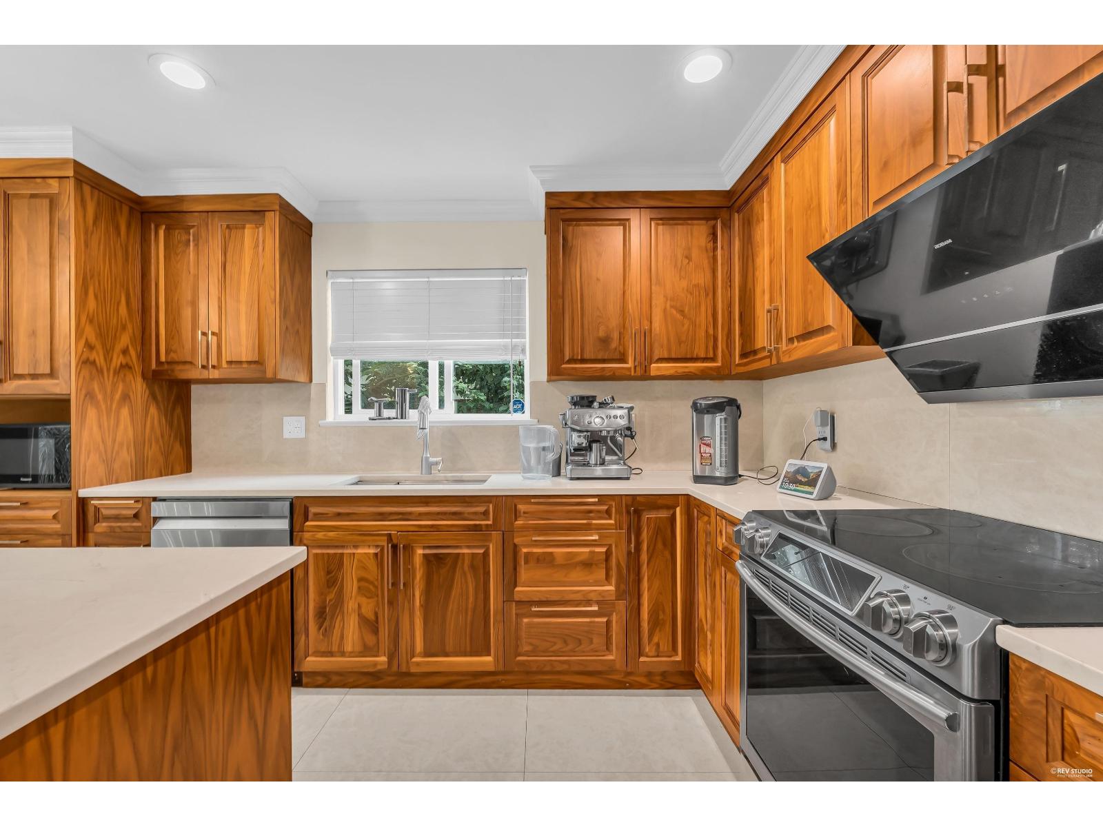 4 Bed, 4 Bath House for Sale in Surrey – 7882 165A STREET, Surrey – MLS# R3146798 - Image 7
