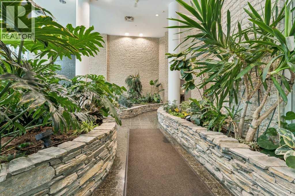 #303 837 2 Avenue SW - 47