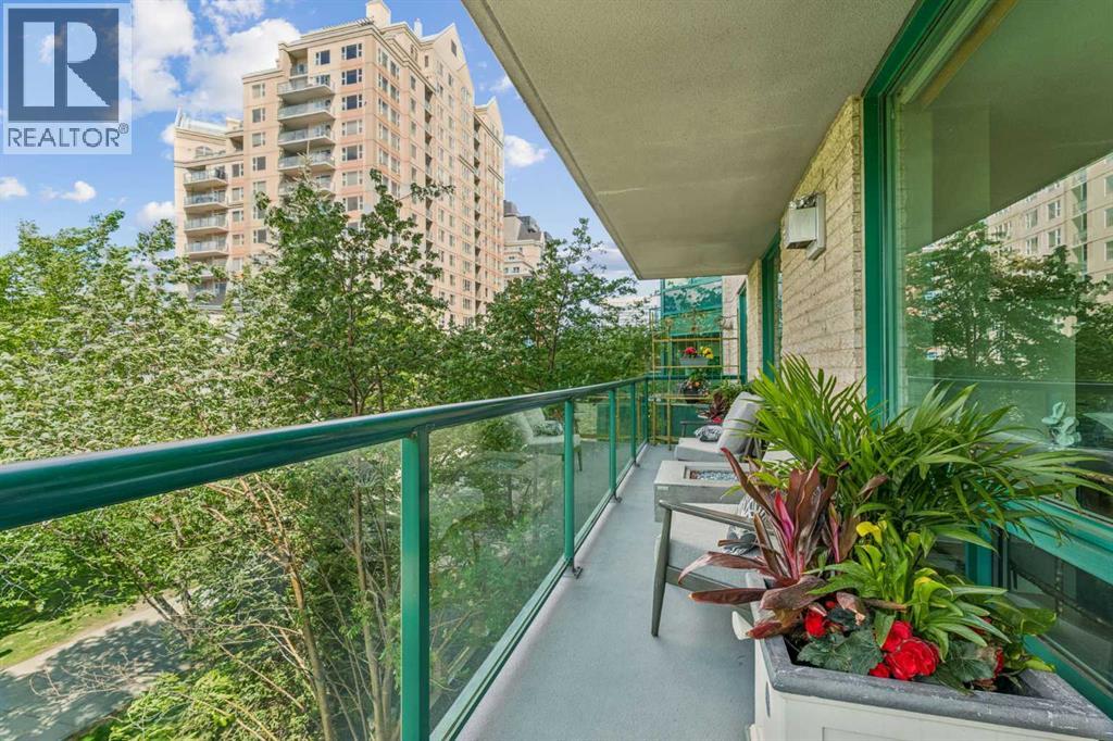 #303 837 2 Avenue SW - 32