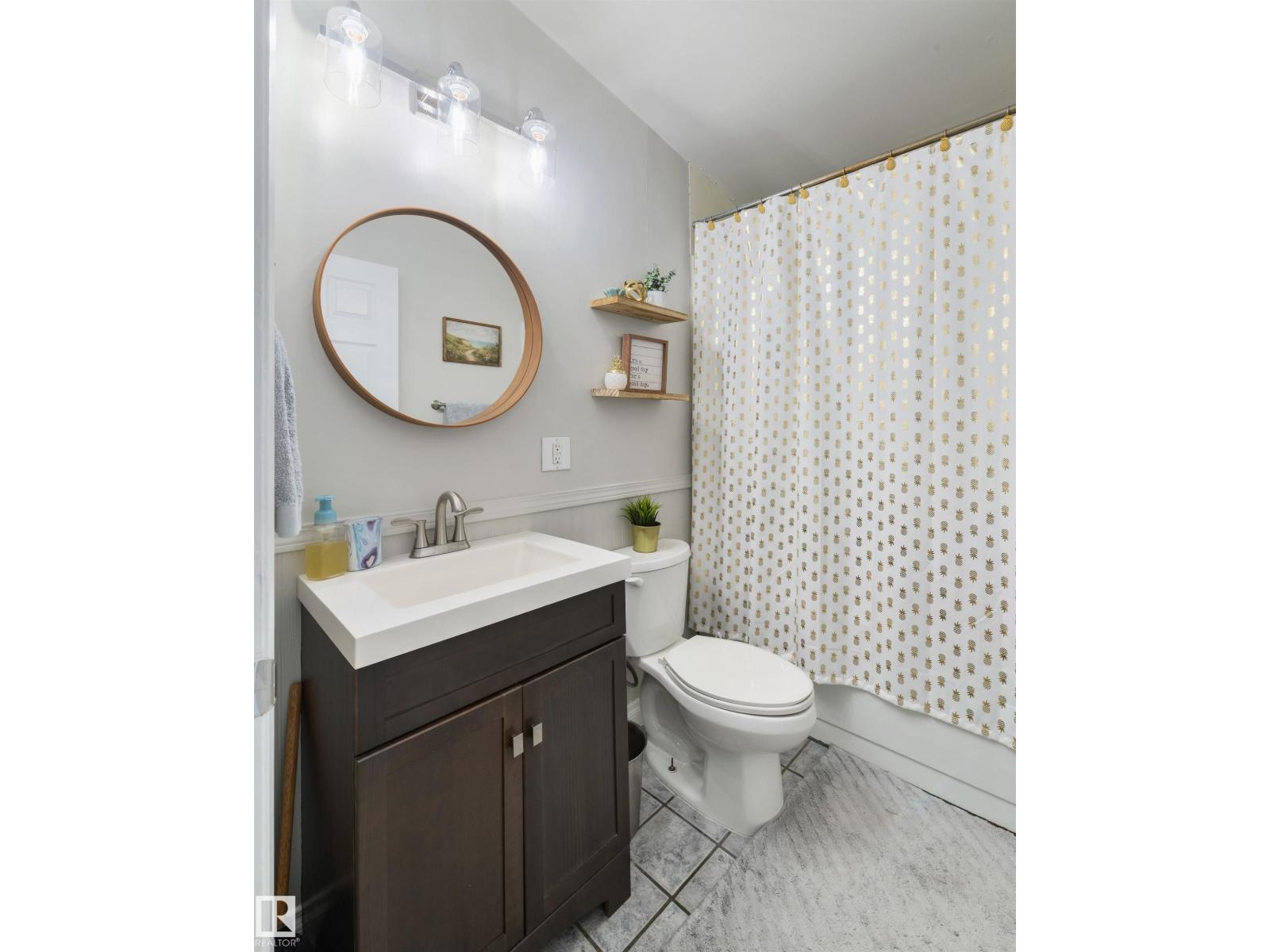 4 BLAIRMORE ST - 15