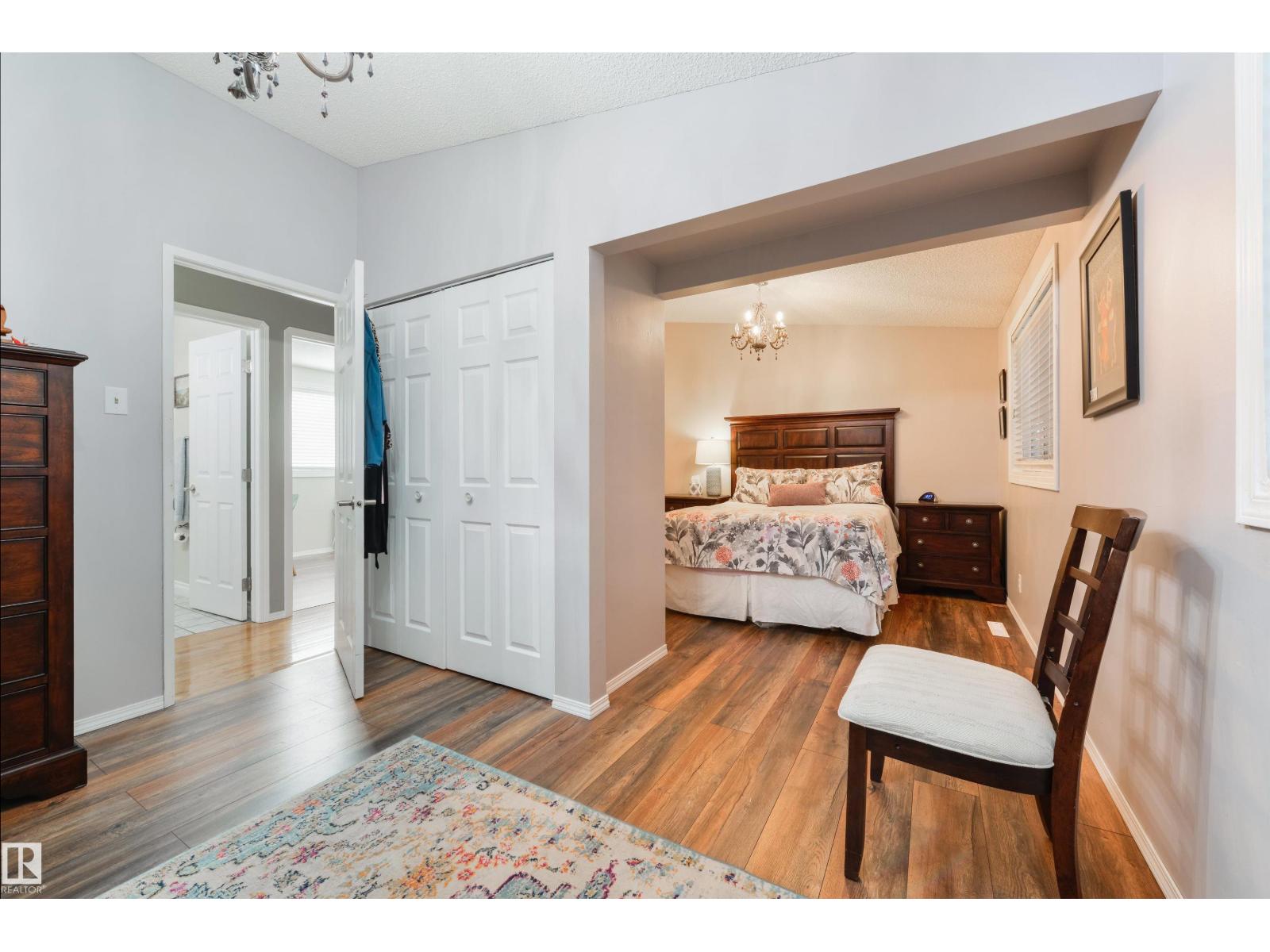 4 BLAIRMORE ST - 19