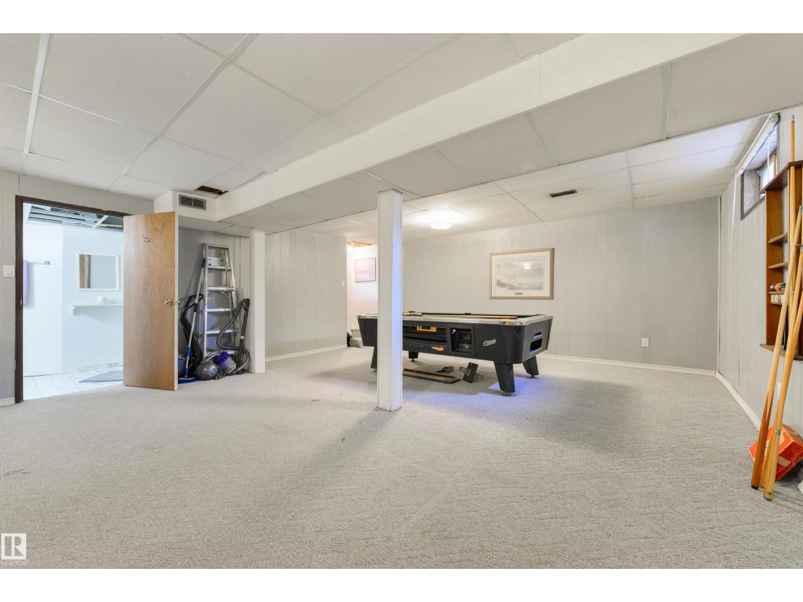 4 BLAIRMORE ST - 25
