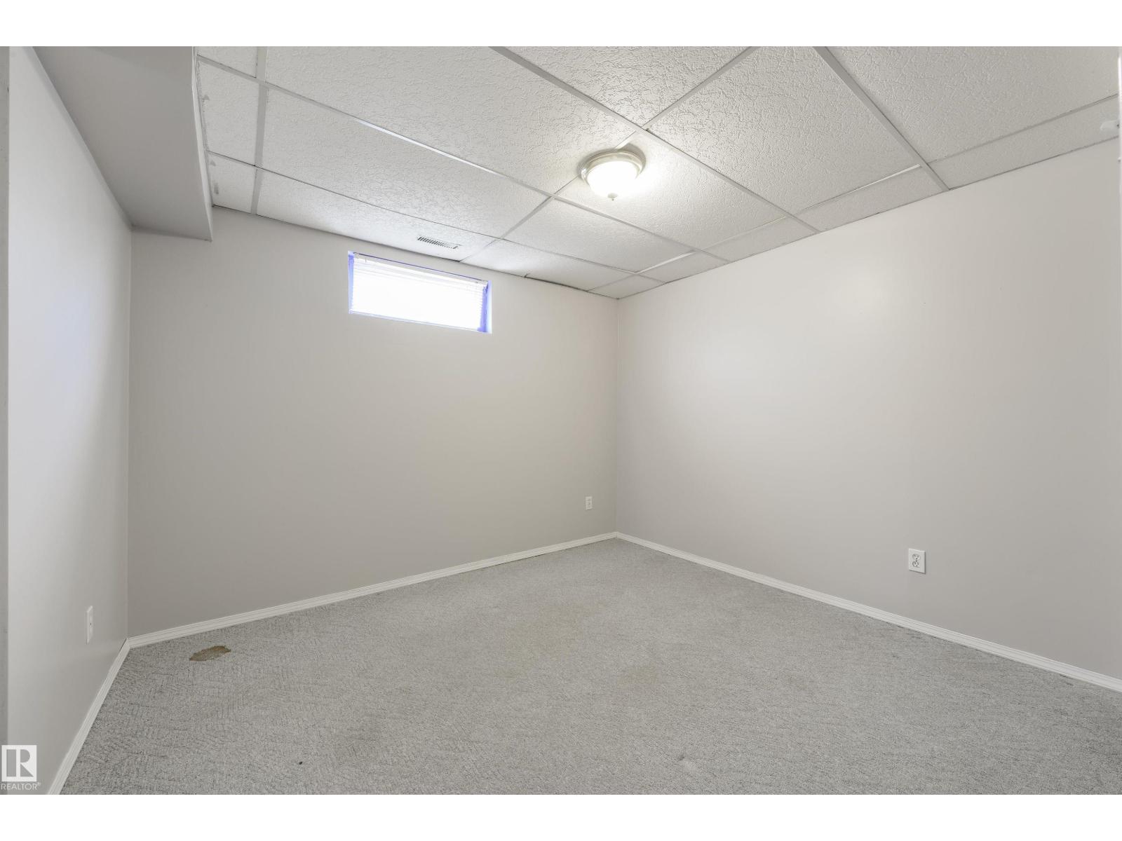 4 BLAIRMORE ST - 27