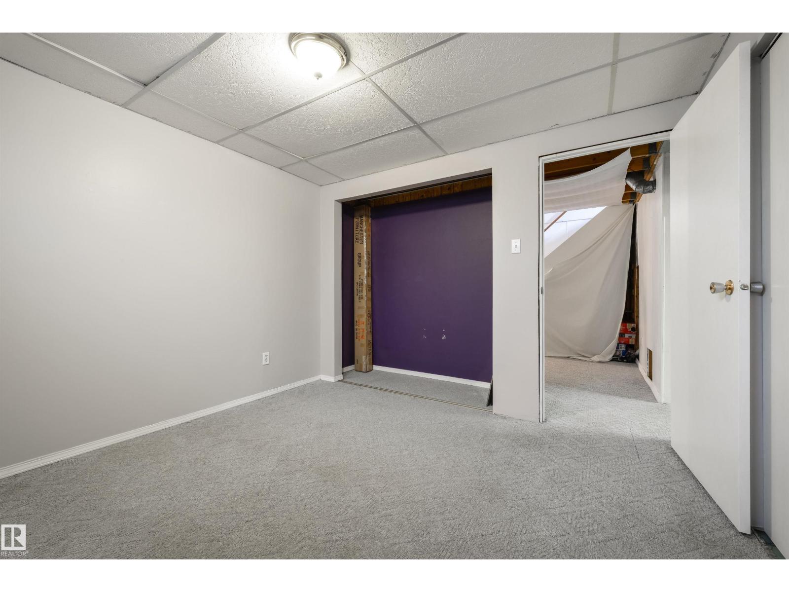 4 BLAIRMORE ST - 28