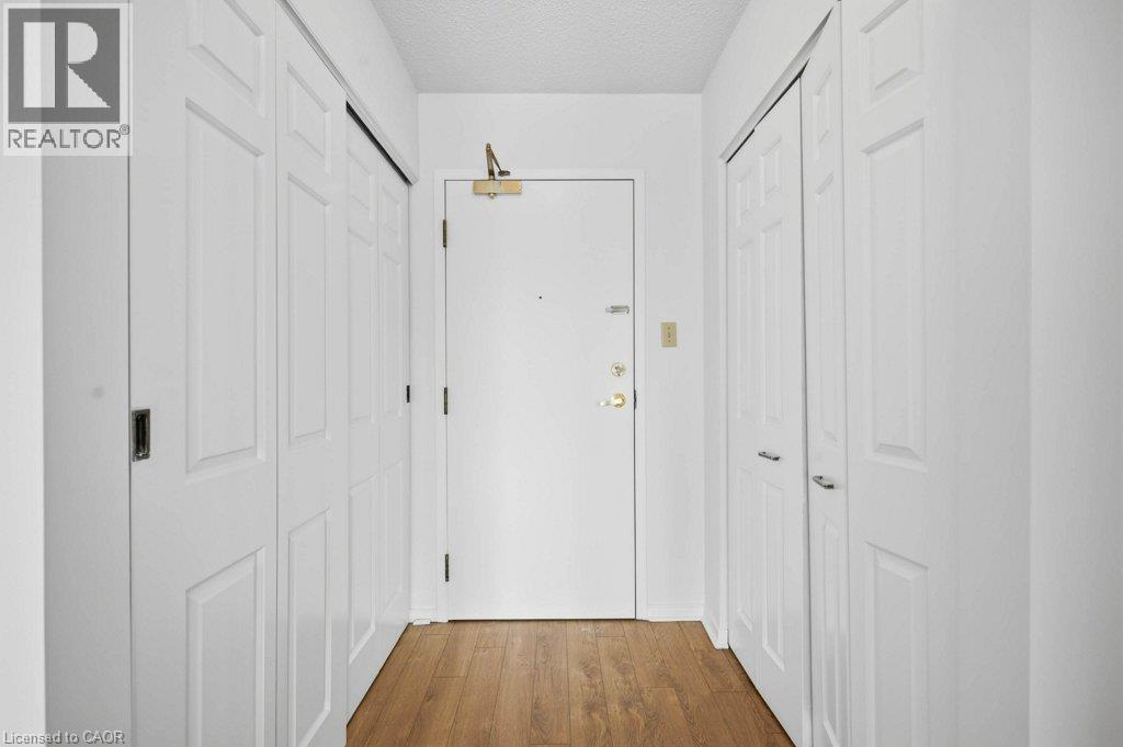 #302 1414 KING Street E - 4