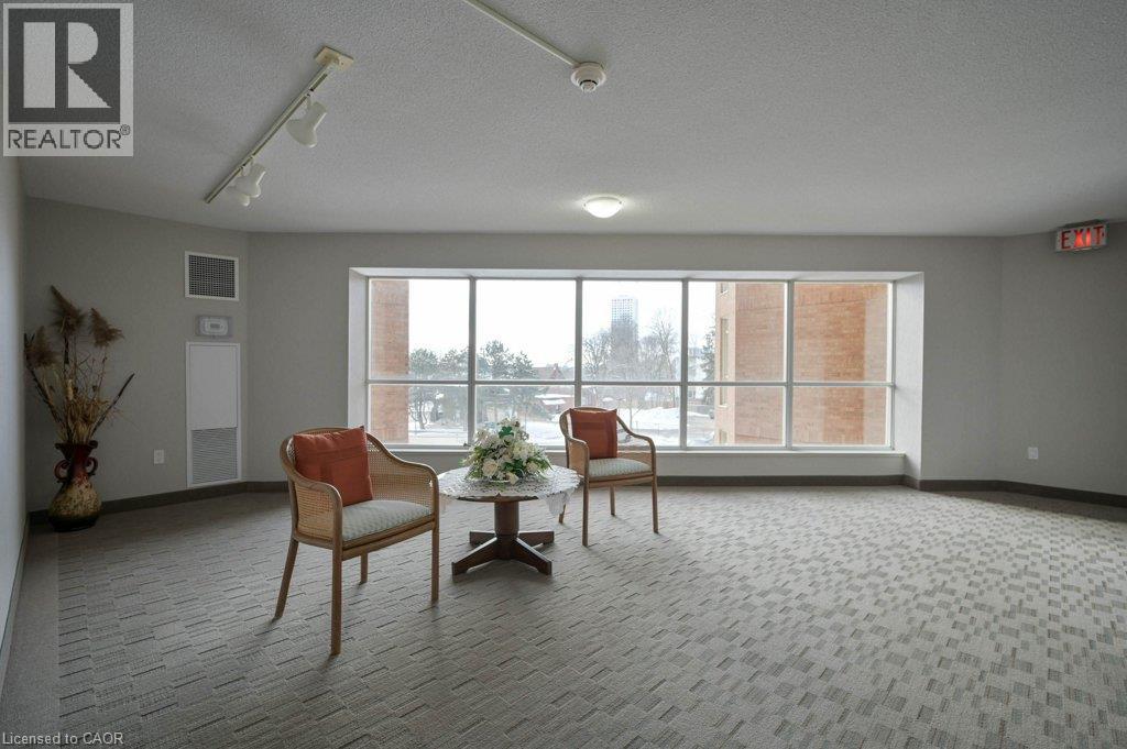 #302 1414 KING Street E - 25