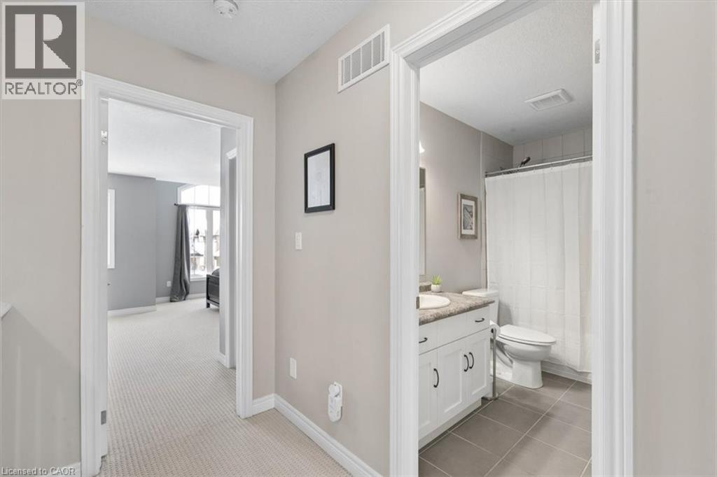 1453 DUNKIRK Avenue - 18
