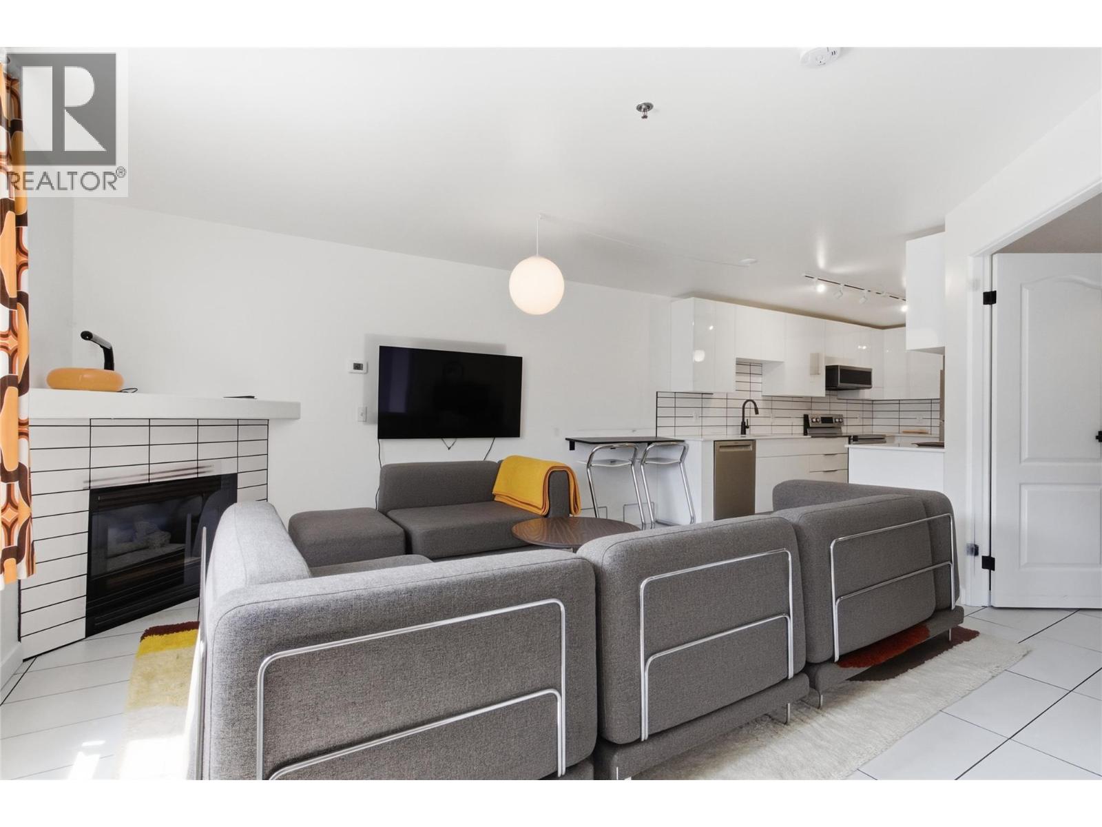 #314 554 SEYMOUR Street - 16