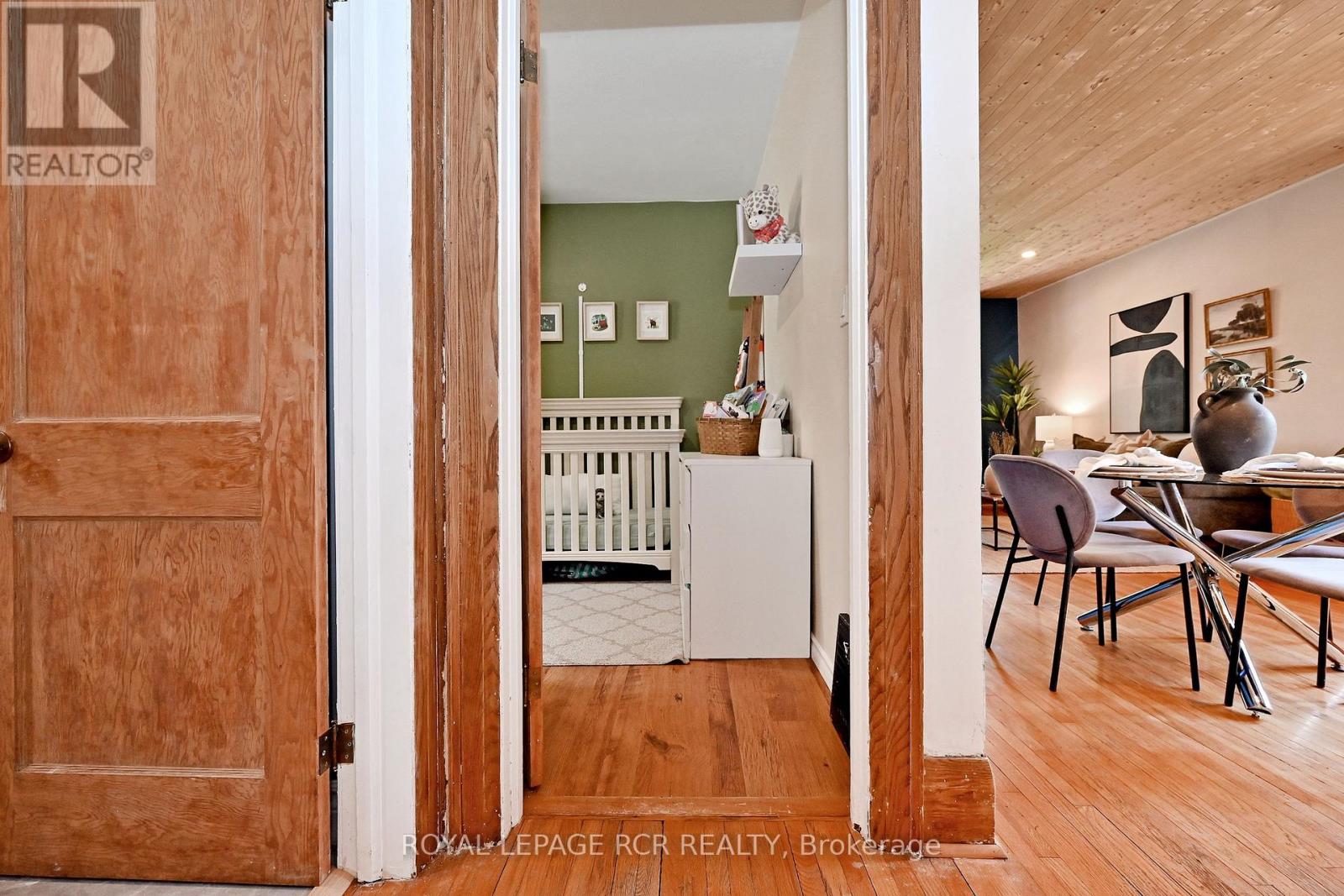 116 BUCKINGHAM AVENUE - 15