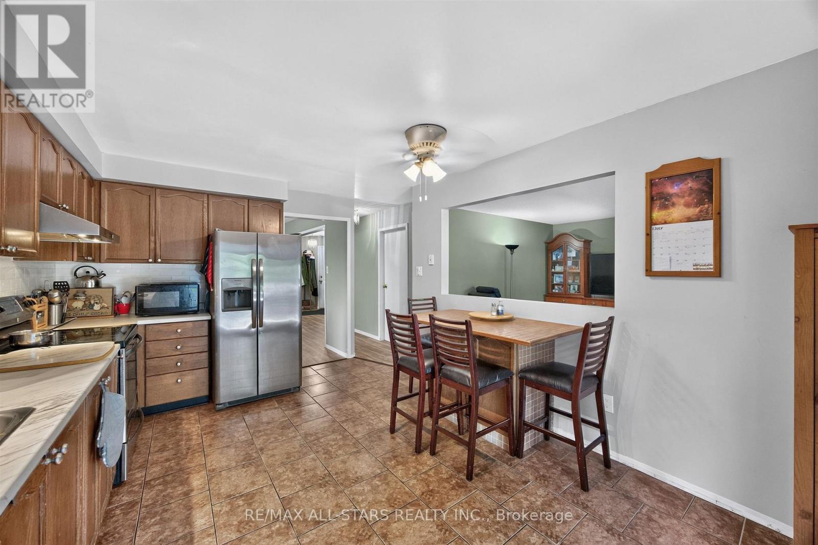 68 PATTERSON CRESCENT - 13