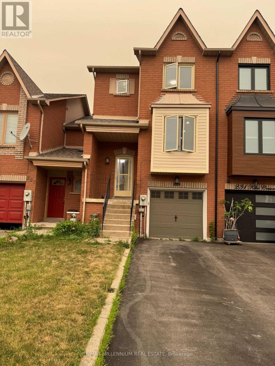 Photo of 229 Kelso Crescent