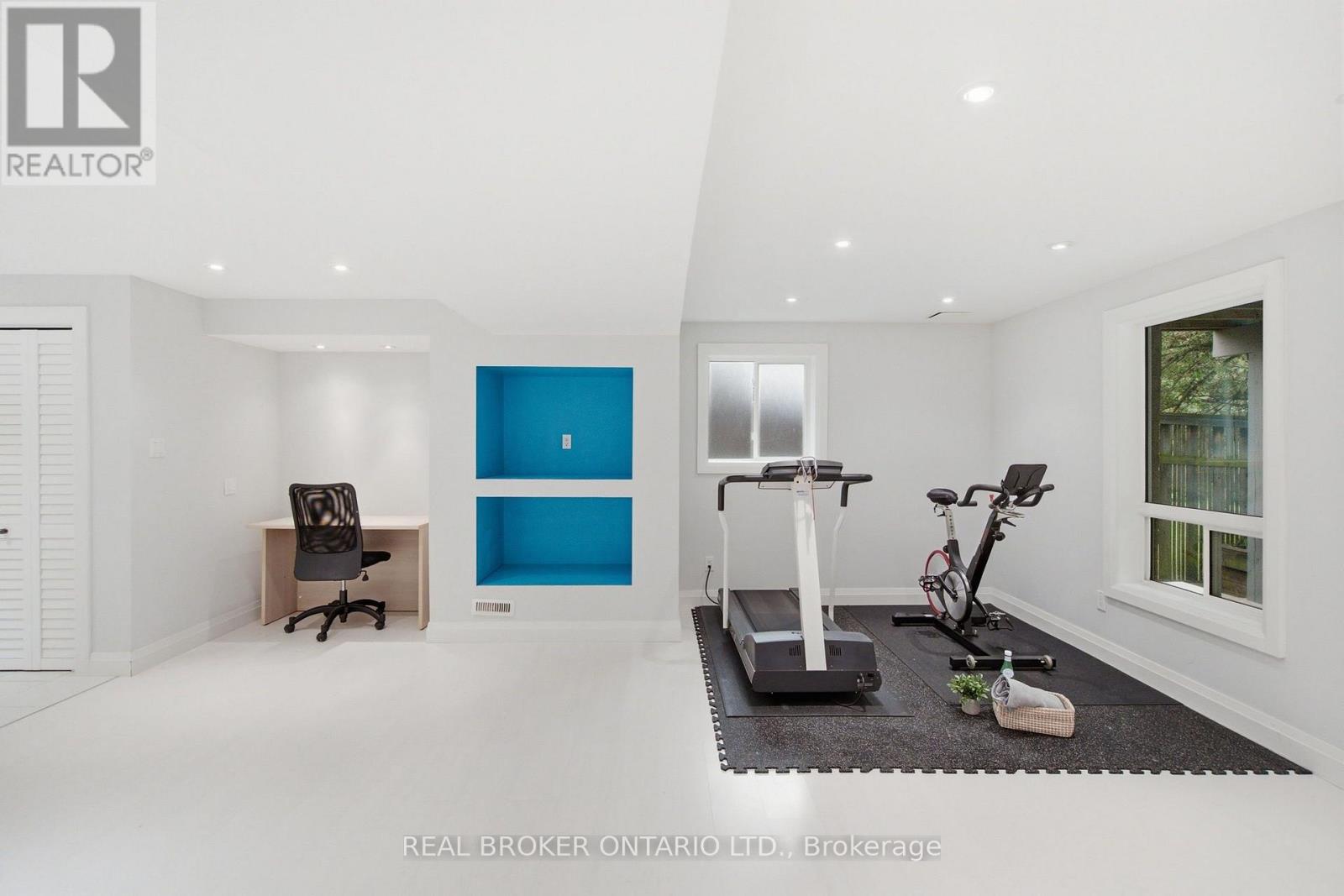 126 SECOND AVENUE - 31