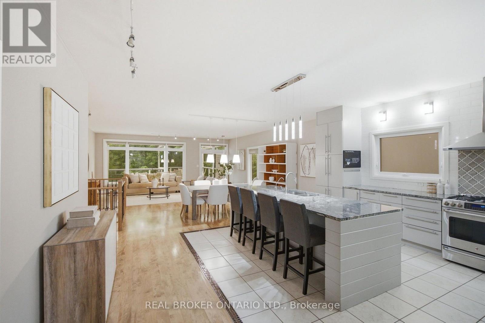 126 SECOND AVENUE - Image 7