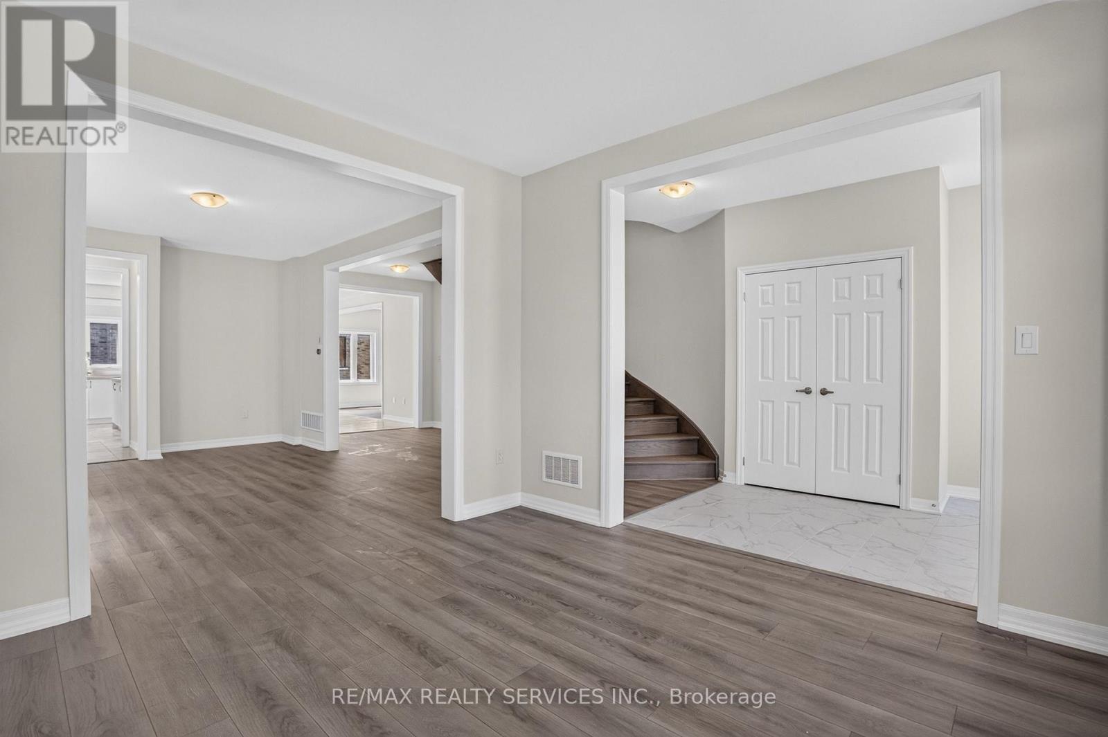 244 WARDEN STREET - 11