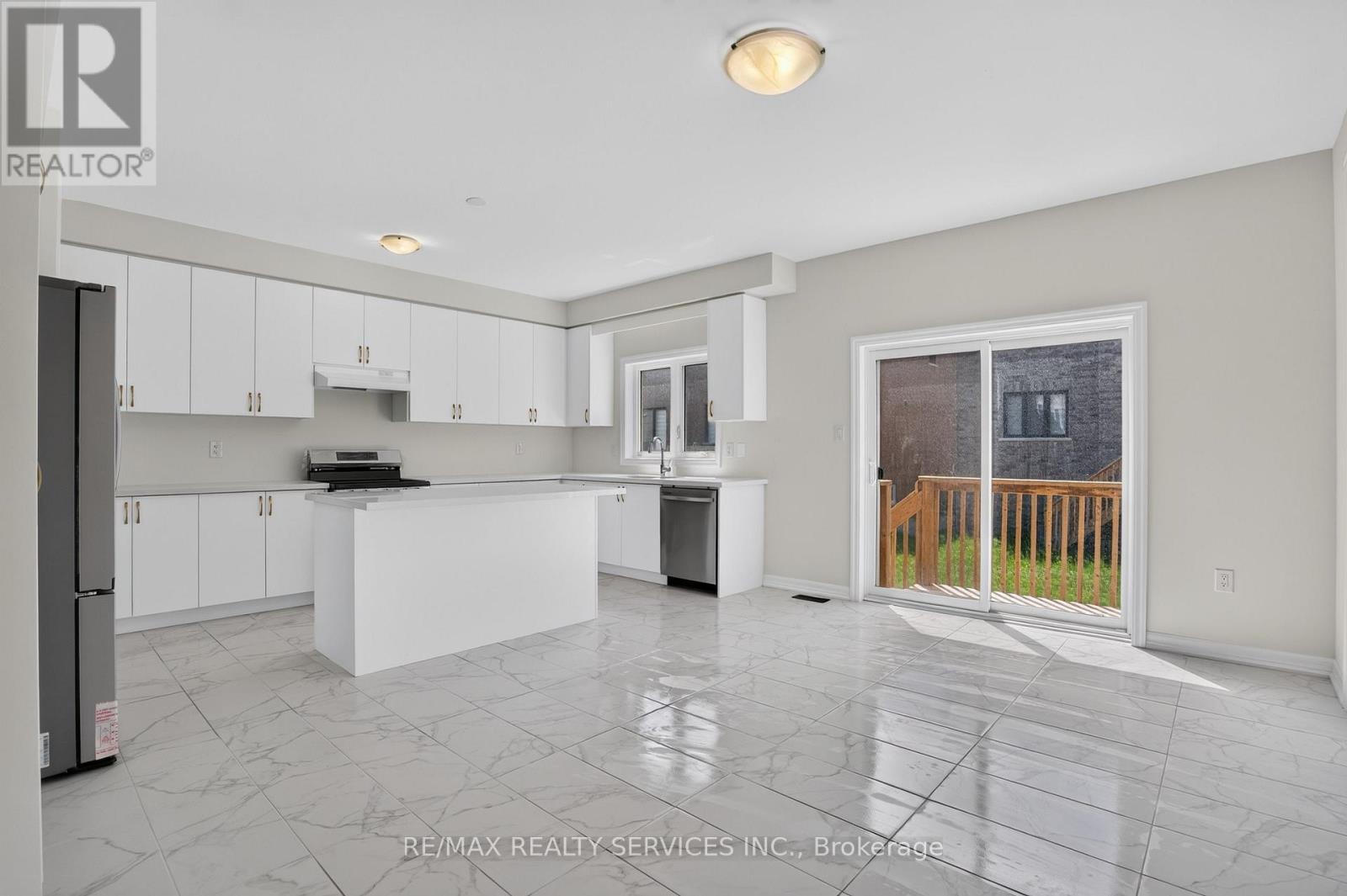 244 WARDEN STREET - 22