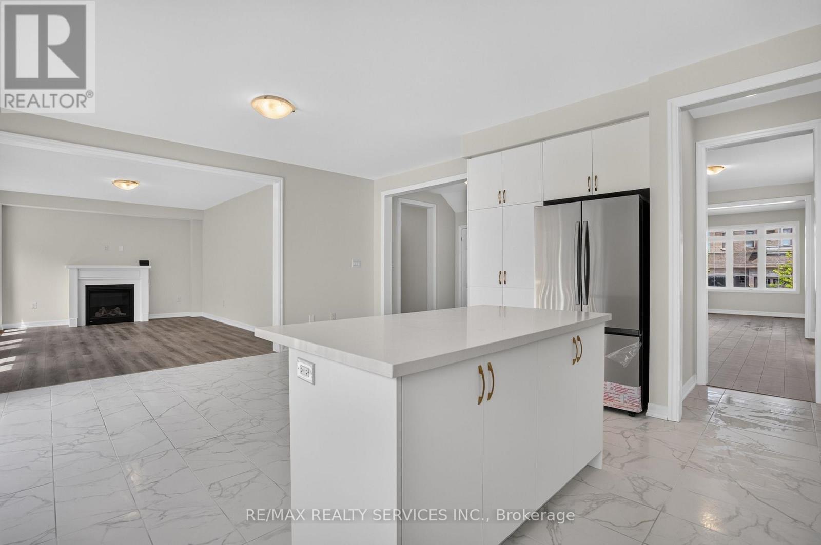 244 WARDEN STREET - 24