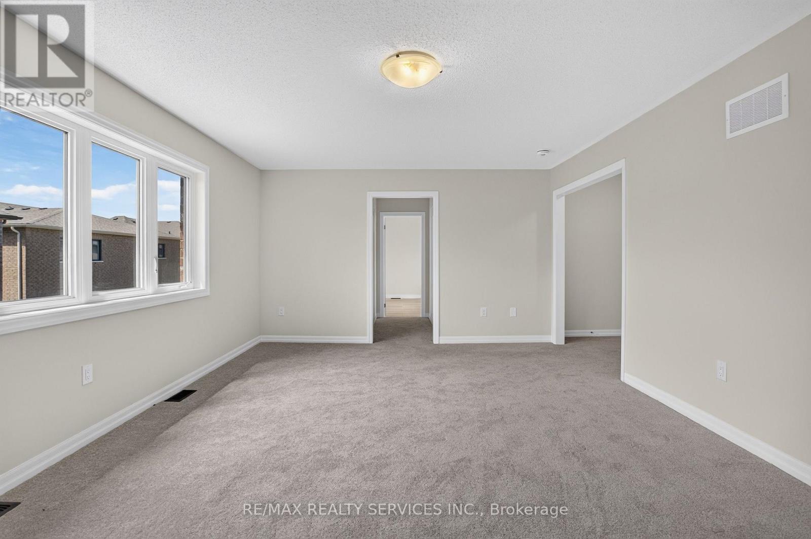 244 WARDEN STREET - 35