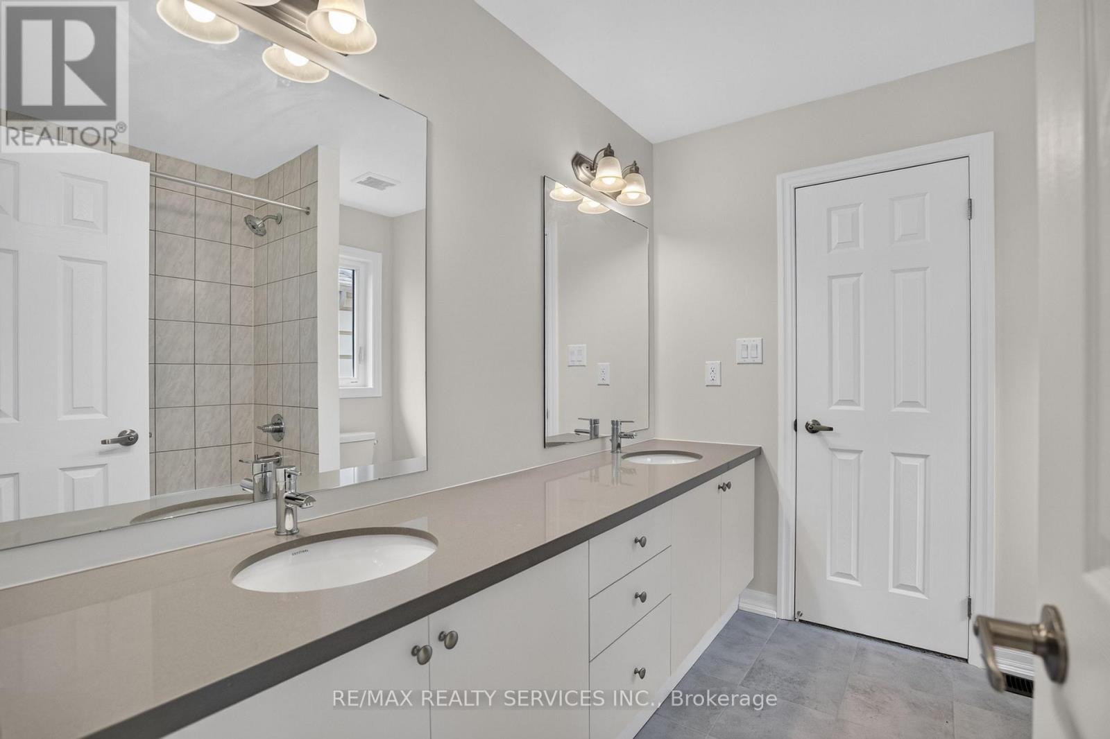 244 WARDEN STREET - 43