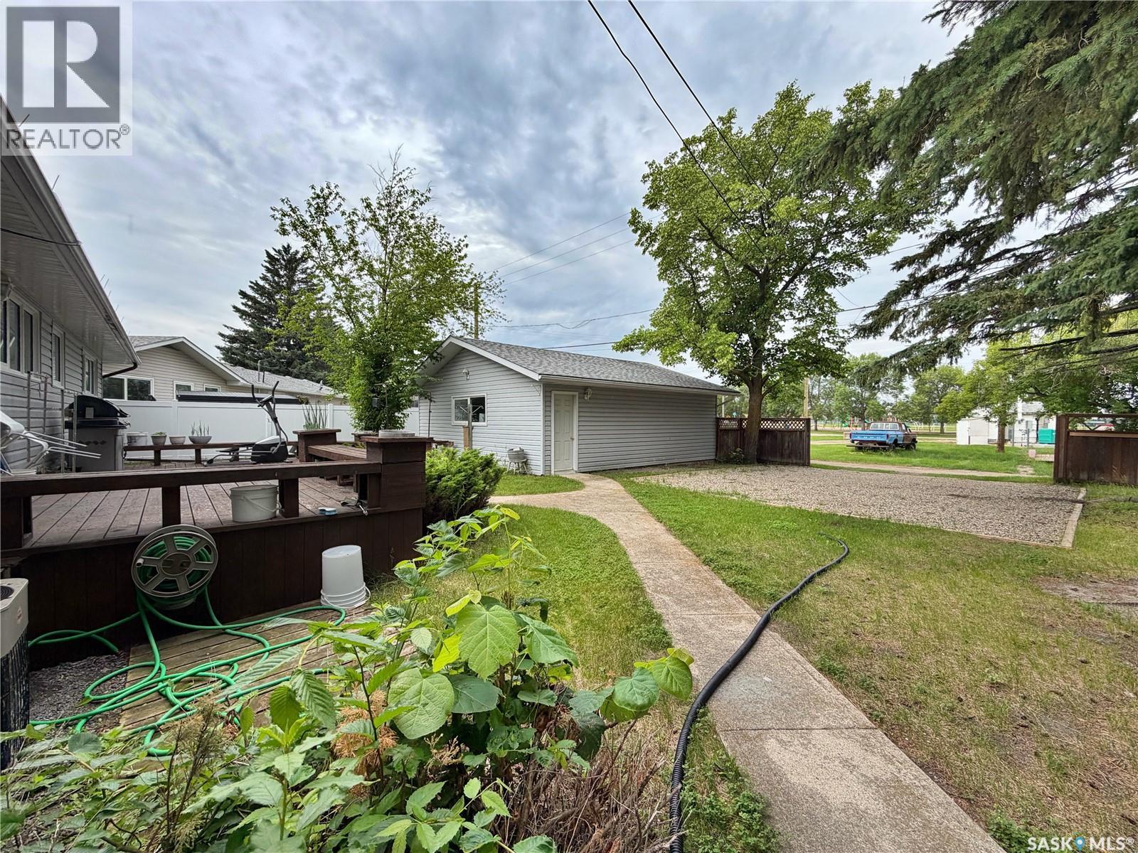 1104 Mallard DRIVE - 2