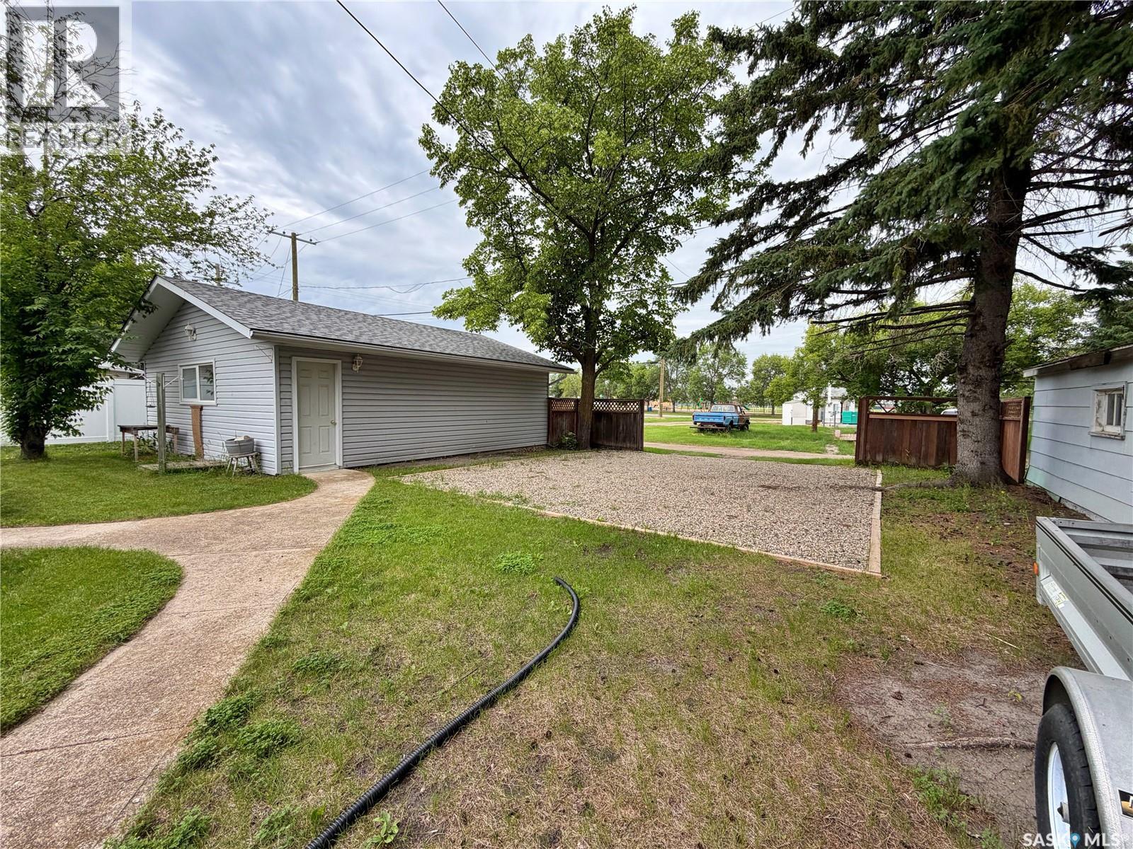 1104 Mallard DRIVE - 32