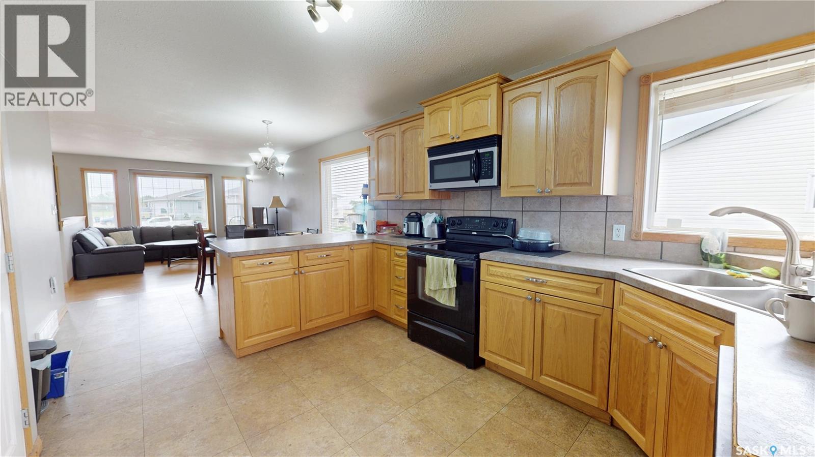 208 Kelly STREET - 12