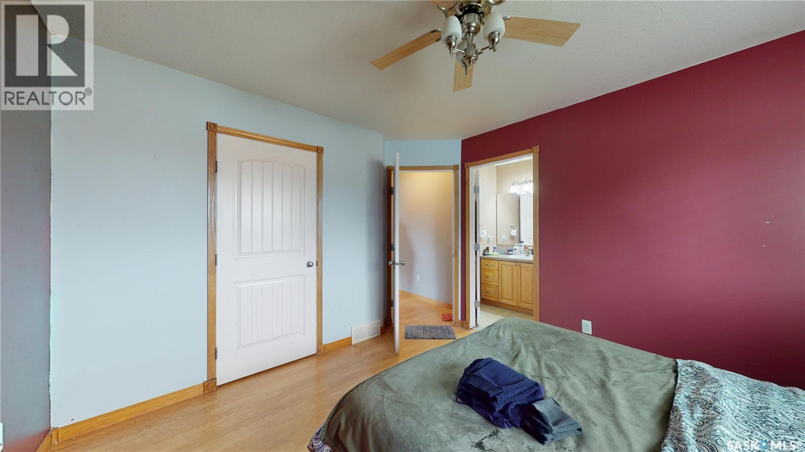 208 Kelly STREET - 18
