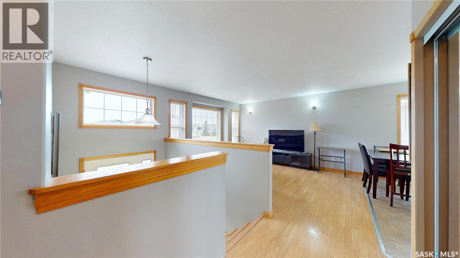 208 Kelly STREET - 21